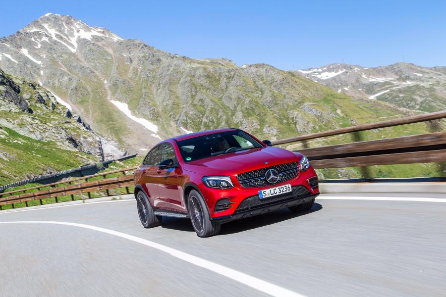  Mercedes-Benz GLC350 d 4Matic AMG Line Coupe 2016 года  (фото 16 из 26)